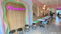 Bersama Nikmat Group, Shani Amelia pertama kali membuka Rameshan di Gading Serpong. Lokasi tepatnya di Ruko Sorrento Junction, No. 15.