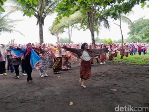 Dukungan dari Pangandaran untuk Ganjar-Mahfud Lewat Tari Kolosal