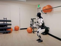 Makin Pintarnya Robot Optimus Elon Musk, Canggih atau Ngeri?