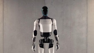 Elon Musk Sesumbar Robot Tesla Bisa Jadi Dokter Bedah Elon Musk Sesumbar Robot Tesla Bisa Jadi Dokter Bedah