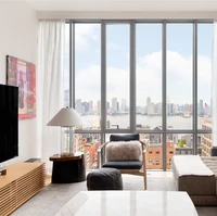 Apartemen Blake menempati lantai 24. Penghuni pun dimanjakan dengan panorama Sungai Hudson dan barisan pencakar langit di kota berjulukan Big Apple itu. (Foto: Dok. Daniel Wang)