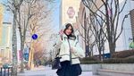10 Pose Kece Sabrina Chairunnisa Liburan di Korea Meski Tulang Tangan Retak