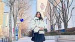10 Pose Kece Sabrina Chairunnisa Liburan di Korea Meski Tulang Tangan Retak