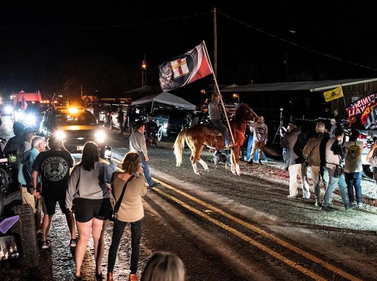 Aksi Pengemudi Truk AS Tolak Migran