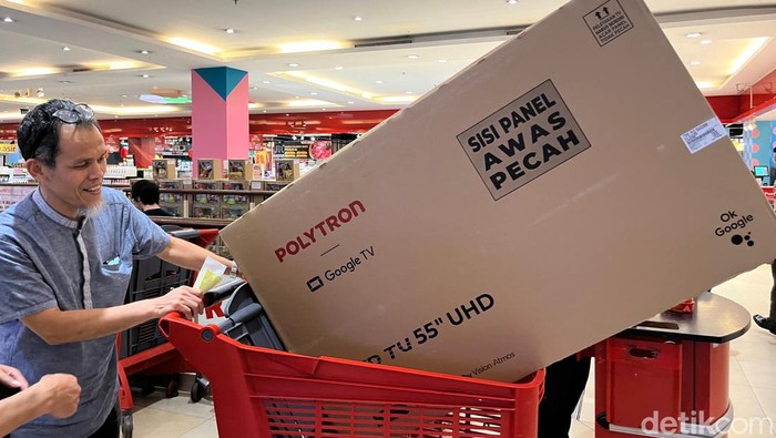 Beli TV Makin Murah di Transmart Full Day Sale
