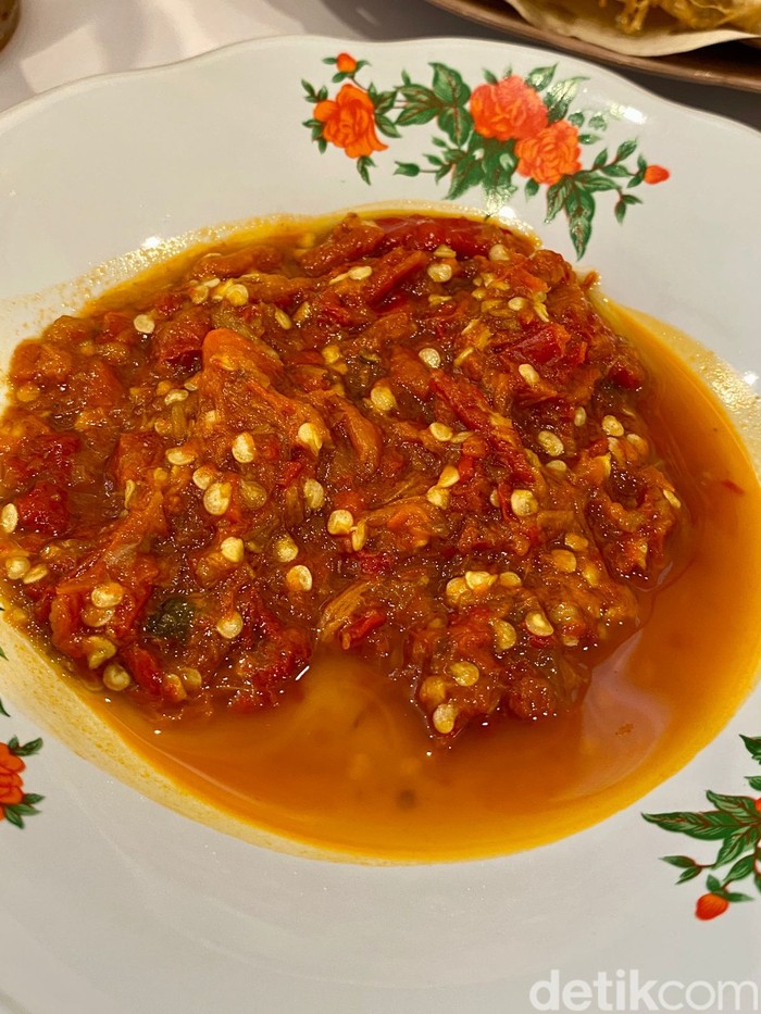 Di Makan Lo-Deh Bisa Makan Sepuasnya Rp 10 Ribu Pakai Lauk Rumahan! Di Makan Lo-Deh Bisa Makan Sepuasnya Rp 10 Ribu Pakai Lauk Rumahan!