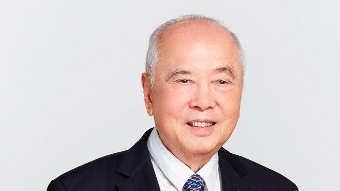 Dr Wee Cho Yaw, Pendiri UOB Indonesia