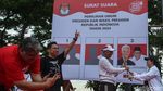 Ganjar dan Puan Jalan Sehat 3 Km di Taman Waduk Pluit