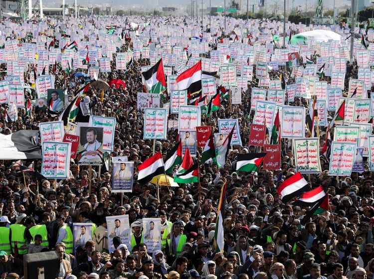 Ribuan Orang Turun ke Jalan untuk Bela Palestina