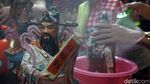 Kelenteng Cokro Mandikan Rupang Jelang Imlek