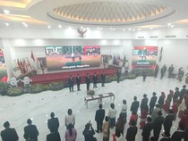 Hasyim Asyari Lantik Anggota KPU Kabupaten/Kota 9 Provinsi