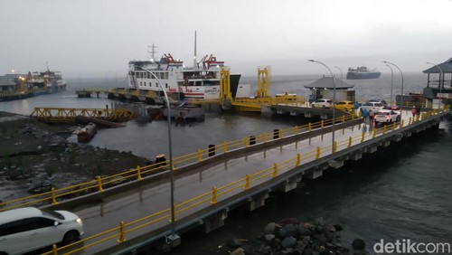 Penyeberangan di Pelabuhan Gilimanuk kembali dibuka.