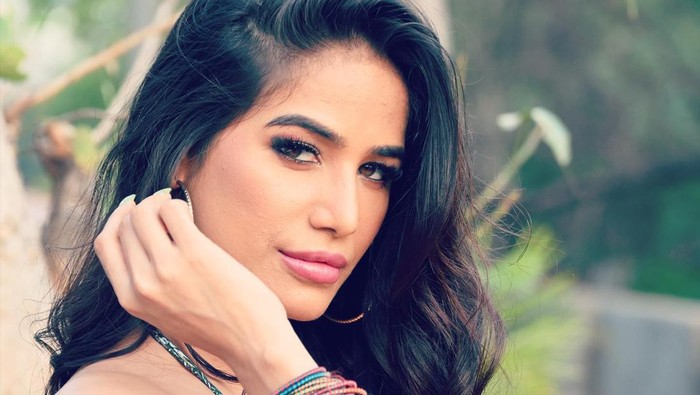 Aktris Poonam Pandey Umumkan Meninggal karena Kanker Serviks, Ternyata Prank