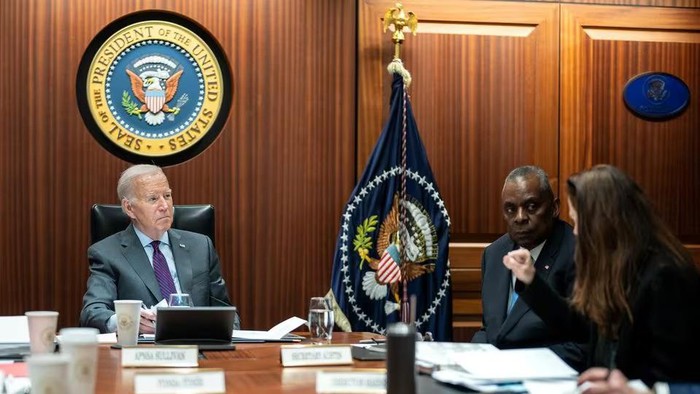 U.S. President Joe Biden is briefed on the deadly drone attack at a U.S. outpost in Jordan, by Director of National Intelligence Avril Haines, Secretary of Defense Lloyd Austin and other members of the national security team in the Situation Room at the White House in Washington, U.S. January 29, 2024. The White House/Handout via REUTERS./File Photo Acquire Licensing Rights