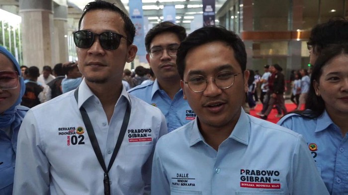 Sekjen DPP Partai Berkarya, Fauzan Rachmansyah dan Bendahara Umum Berkarya Muhammad Alkahfi Try Dalle  (dwi-detikcom)