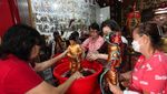 Melihat Persiapan Imlek 2024 di Berbagai Daerah
