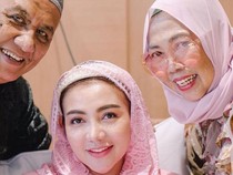 Bella Shofie Lihat Pemakaman Ibunda Lewat Video Call