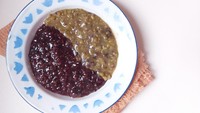 Di Gandaria Selatan, Jakarta Selatan ada Burjo Fuji yang spesialis menyajikan bubur kacang ijo original atau ditambah ketan hitam. Harganya hanya Rp 9.000. Foto: Pool/Site Culinary