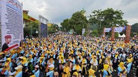 Senam sehat hingga seni dan budaya ditampilkan dalam acara tersebut.  