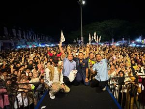 Konser di Solok Ramai Dihadiri Puluhan Ribu Massa, Andre Rosiade: All In Prabowo-Gibran!