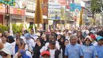 Lautan Manusia Iringi Kampanye Jalan Sehat Relawan Prabowo-Gibran di Tasik