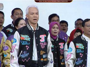 Ganjar Banggakan Mahfud yang Mundur Dari Menko Polhukam