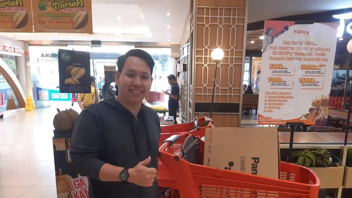 Pelanggan Transmart Fahmi