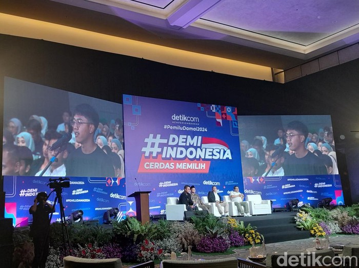 Acara #DemiIndonesia Cerdas Memilih yang digelar di Hotel Padma Semarang, Senin (5/2/2024).