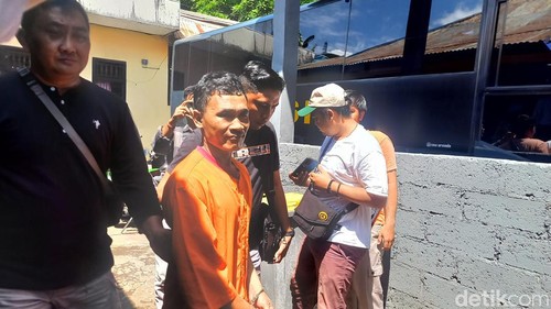 Polres Buleleng merilis kasus kepemilikan senpi ilegal, di Mapolres Buleleng, Senin (5/2/2024).