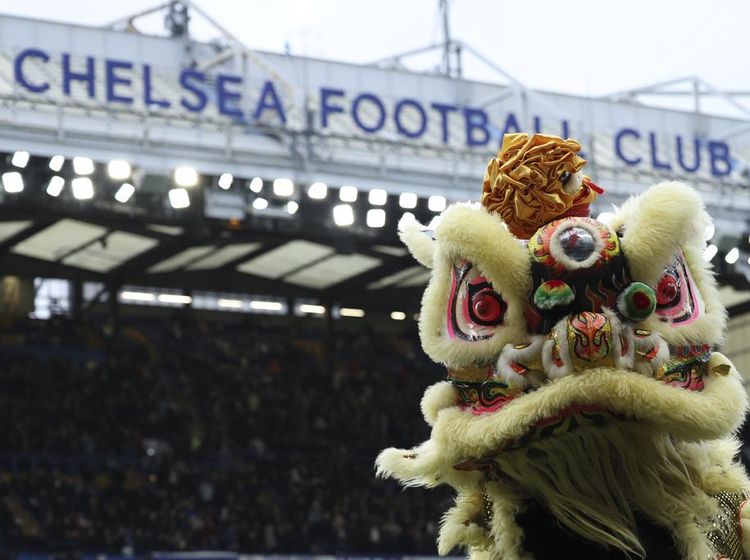 Barongsai di Kandang Chelsea