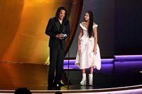 6 Gaya Anak Beyonce di Grammy Awards, Jarang Terekspos Kini Sudah Remaja