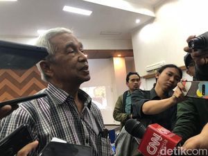 Busyro Minta Jokowi Perintahkan Gibran Mundur Cawapres, Ini Alasannya