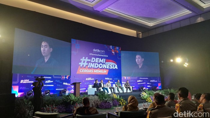 Kegiatan #DemiIndonesia Cerdas Memilih yang digelar di Hotel Padma Semarang, Senin (5/2/2024).
