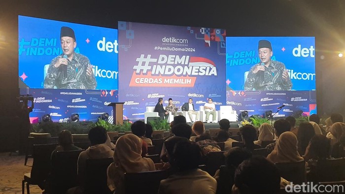 Talk Show #DemiIndonesia Cerdas Memilih di Semarang, Senin (5/2/2024).