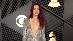 Deretan Selebriti di Red Carpet Grammy Awards 2024