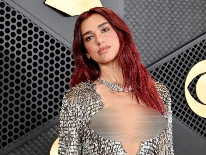 LOS ANGELES, CALIFORNIA - FEBRUARY 04: (FOR EDITORIAL USE ONLY) Dua Lipa attends the 66th GRAMMY Awards at Crypto.com Arena on February 04, 2024 in Los Angeles, California. (Photo by Lionel Hahn/Getty Images)