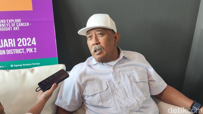 Cerita Indro Warkop saat Istri Kena Kanker Paru, Gejala Awal Batuk Tak Sembuh