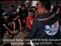 Caleg Demokrat Sulsel Klarifikasi Bagi-bagi Uang di Pantai Losari: Sedekah