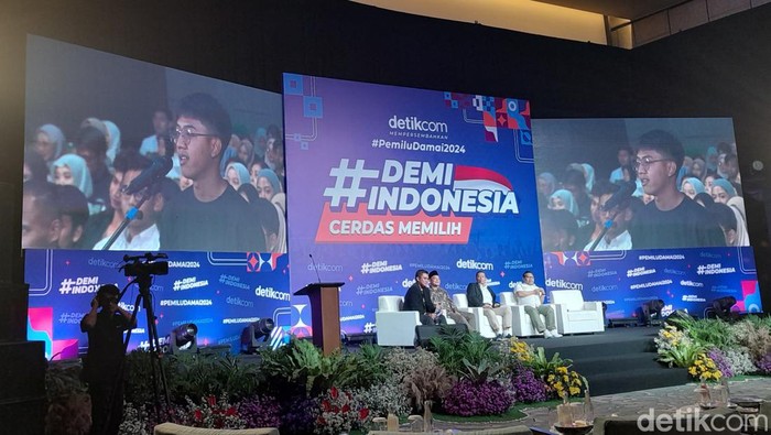Kegiatan #DemiIndonesia yang digelar di Hotel Padma Semarang, Senin (5/2/2024).
