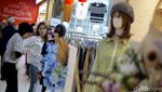Little Bangkok Surganya Belanja Jastiper di Jakarta