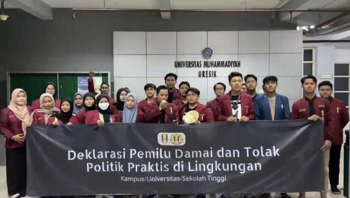 Mahasiswa Universitas Muhammadiyah Gresik