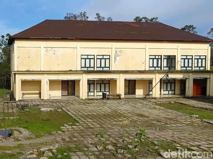 Mes karyawan Observatorium Nasional Timau di Kupang, NTT, Minggu (4/2/2024). (Yufengki Bria/detikBali).