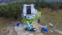 Proses pembangunan Observatorium Nasional Timau. Bangunannya termasuk kubah berdiameter 14 meter. (Dok BRIN)