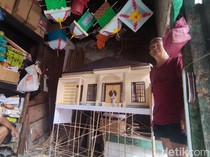 Pembuat Rumah Arwah di Gang Cilik Pecinan Semarang Kini Tinggal Satu-satunya