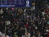 Potret Jutaan Warga China Mudik Jelang Imlek