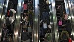 Potret Jutaan Warga China Mudik Jelang Imlek