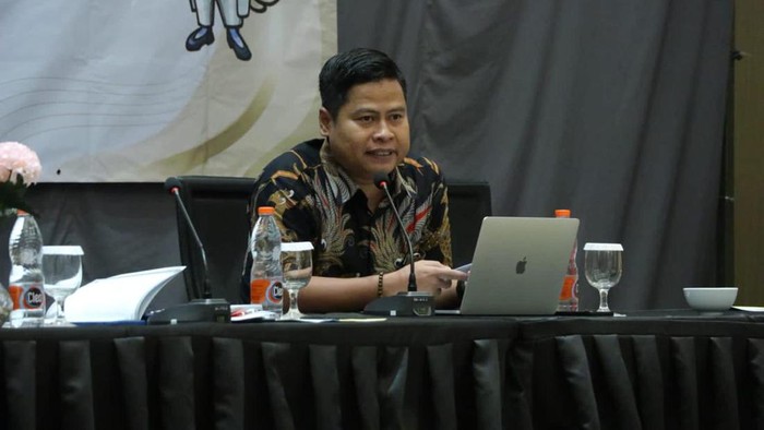 Rasminto, Akademisi UNISMA, Ketua Umum IKA FIS UNJ dan Anggota Pusat Pendidikan Wawasan Kebangsaan Provinsi Daerah Khusus Jakarta