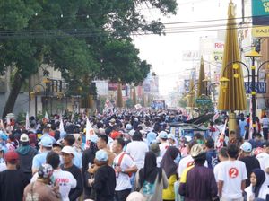 Momen Relawan Prabowo-Gibran Kampanye dan Jalan Sehat di Tasikmalaya