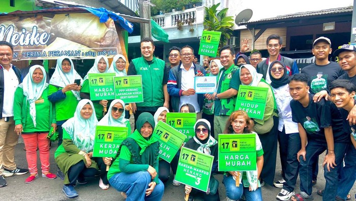 Relawan Sandiaga