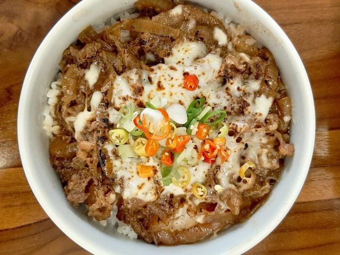 Resep Gyudon Mozzarella